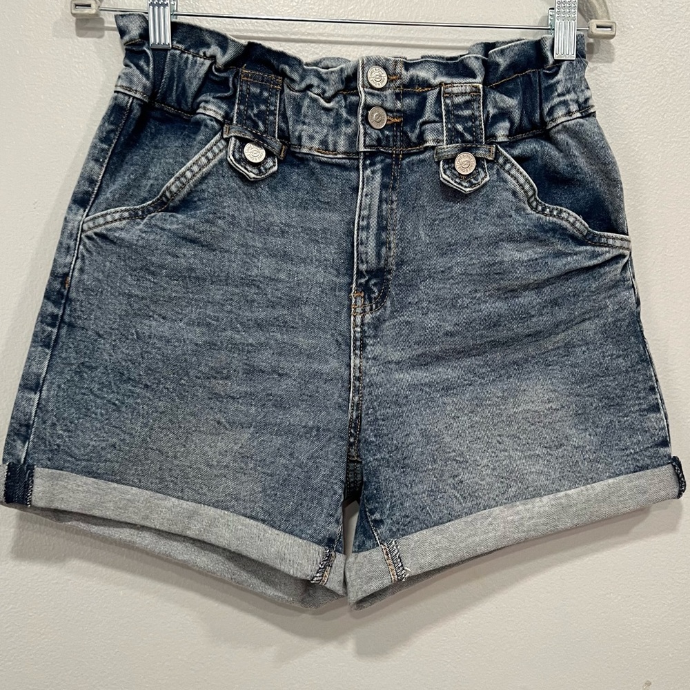 One 5‎ One women denim shorts size S